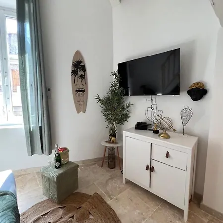 Duplex A 2 Pas De La Vielle D *
